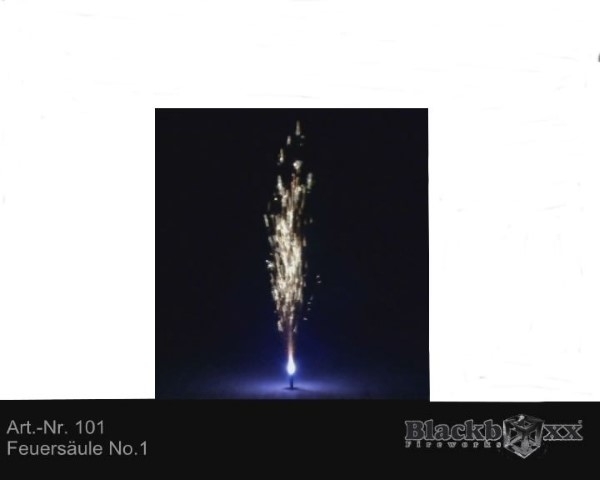 Silberne Feuersäule von BlackBoxx Fireworks auf dunklem Hintergrund, Art.-Nr. 101