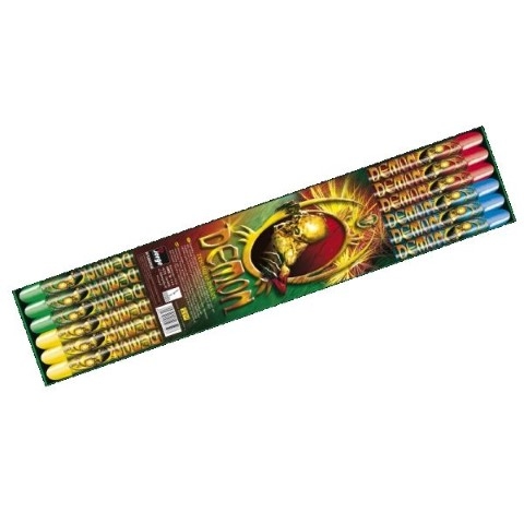 Pack mehrfarbiger Feuerwerksraketen auf grünem Karton mit Globus-Design